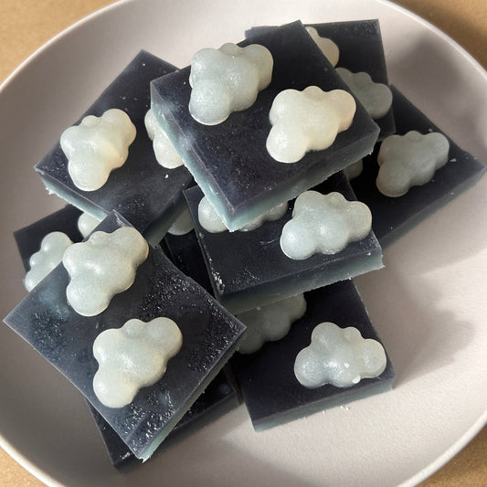 CrystaliciousSnacksBlueberrywhitechocCloudcrystalcandy